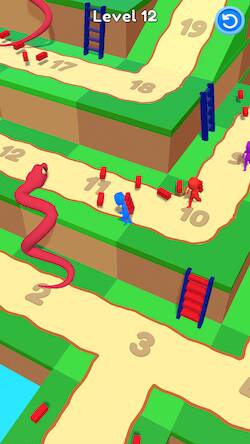 Скачать взломанную Snakes & Ladders Race [Много денег] MOD apk на Андроид