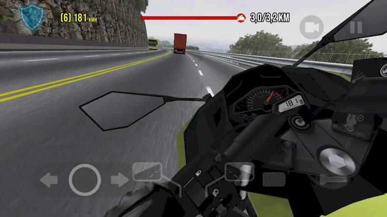 Скачать взломанную Traffic Motos 3 [Много монет] MOD apk на Андроид